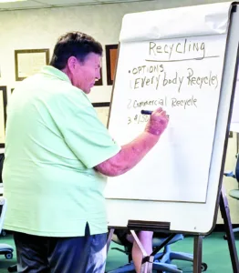 Complying with recycling order will increase sanitation fee, Parkersburg officials say